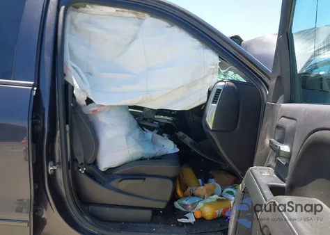 2015 Chevrolet Silverado 1500 1Lt из США, поврежденный, VIN 1GCVKRECXFZ442733